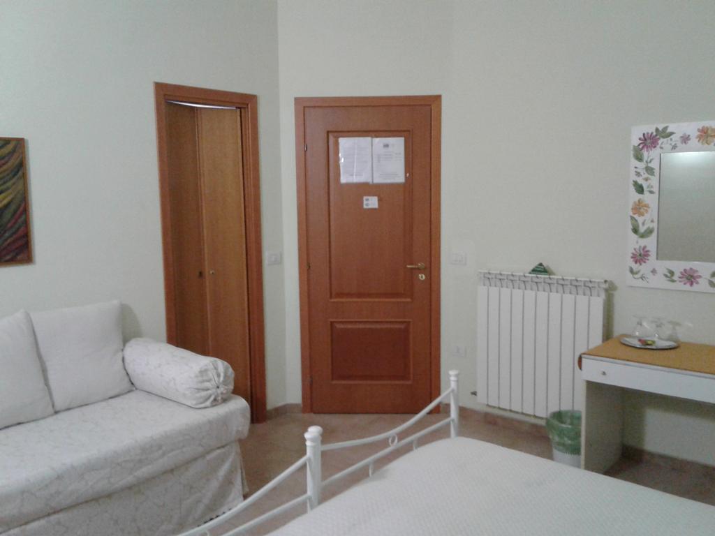 B&B Domus Tiberio Pizzo  Luaran gambar